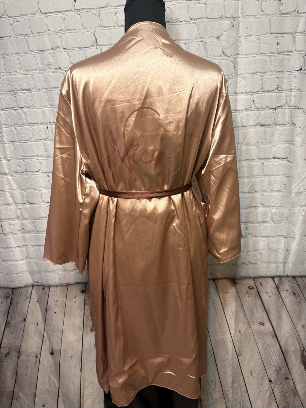 Reversible Copper Satin Robe with 'Naughty & Nice' Script - Picture 4 of 4